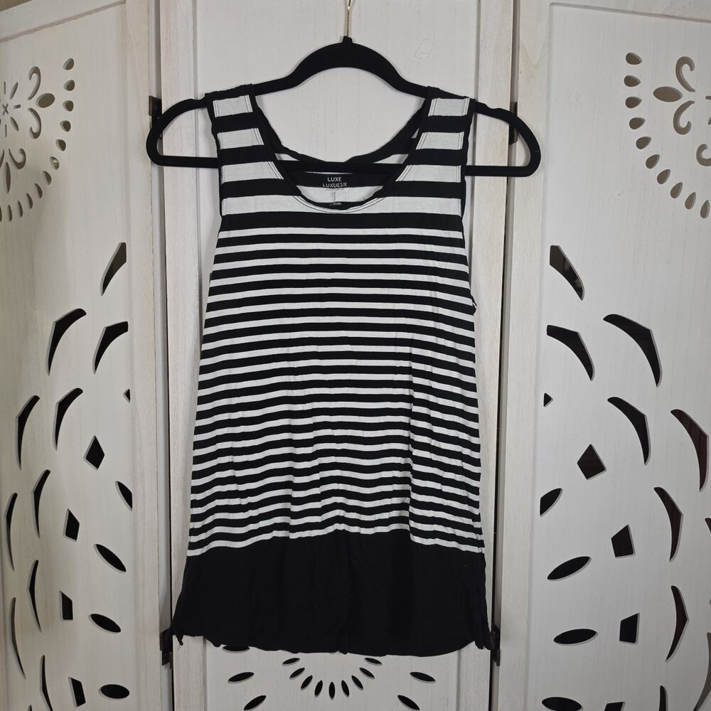 Womens Luxe Gap Sleeveles Black And White Stripe Top Size Small